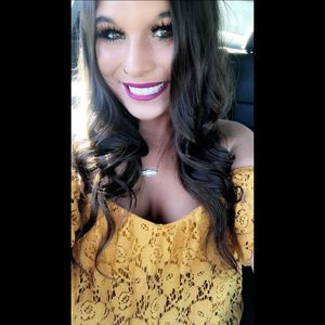 Meet your Posher, Corey